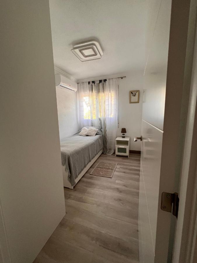 Orihuela Costa 3 Bdr Condo On La Zenia Beach With Patio Zewnętrze zdjęcie